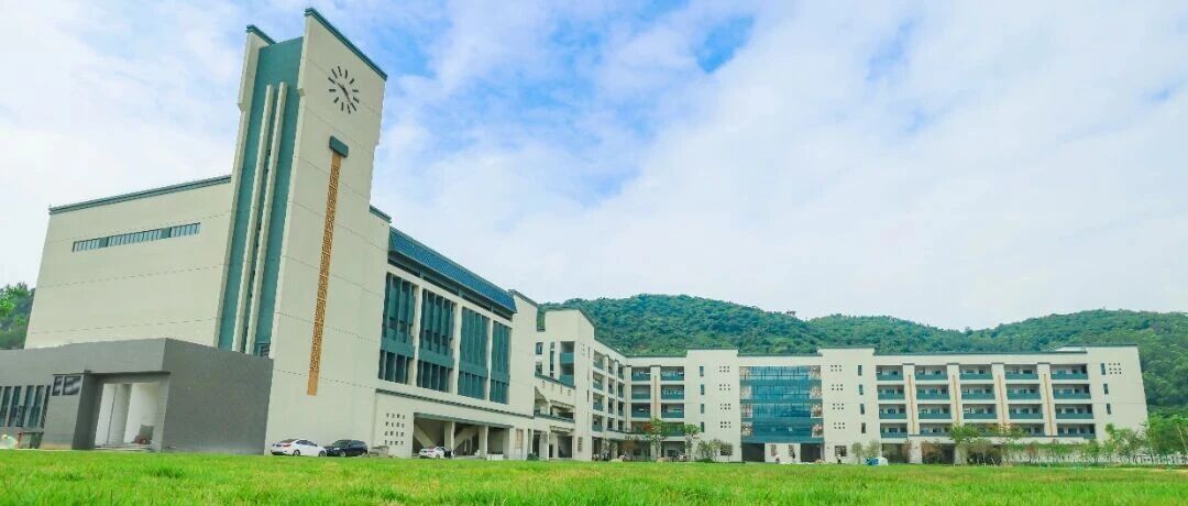 金灣三灶中學(xué)金秋交付|珠海建工集團(tuán)圓滿建成三灶新建中學(xué)，為金灣教育注入新活力